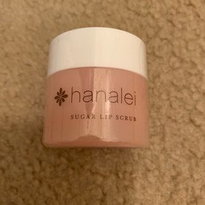 Hanalei sugar lip scrub